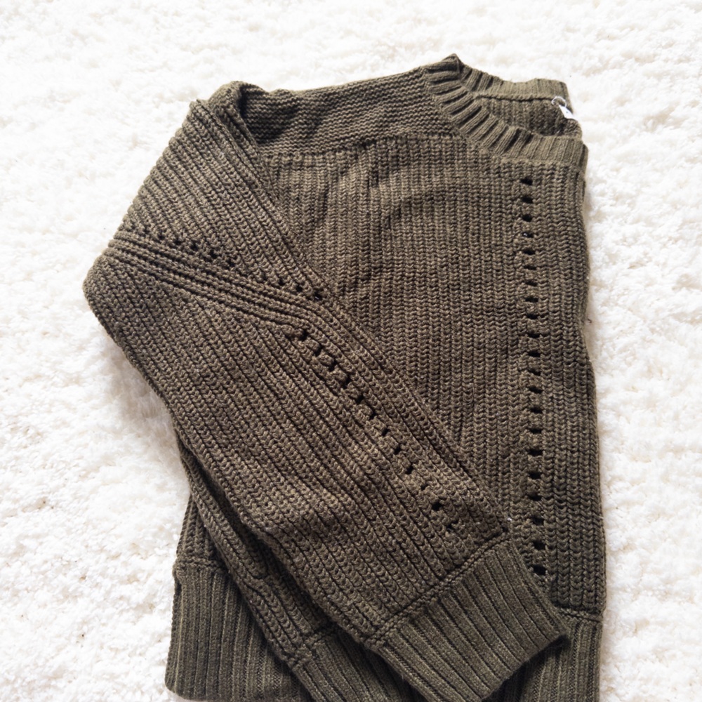 Aéropostale Woman’s Sweater